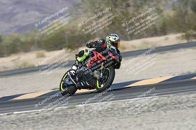 media/Oct-30-2025-Racers Edge (Thu) [[dabbdaf680]]/3-B Group/Session 5 (Turn 6)/